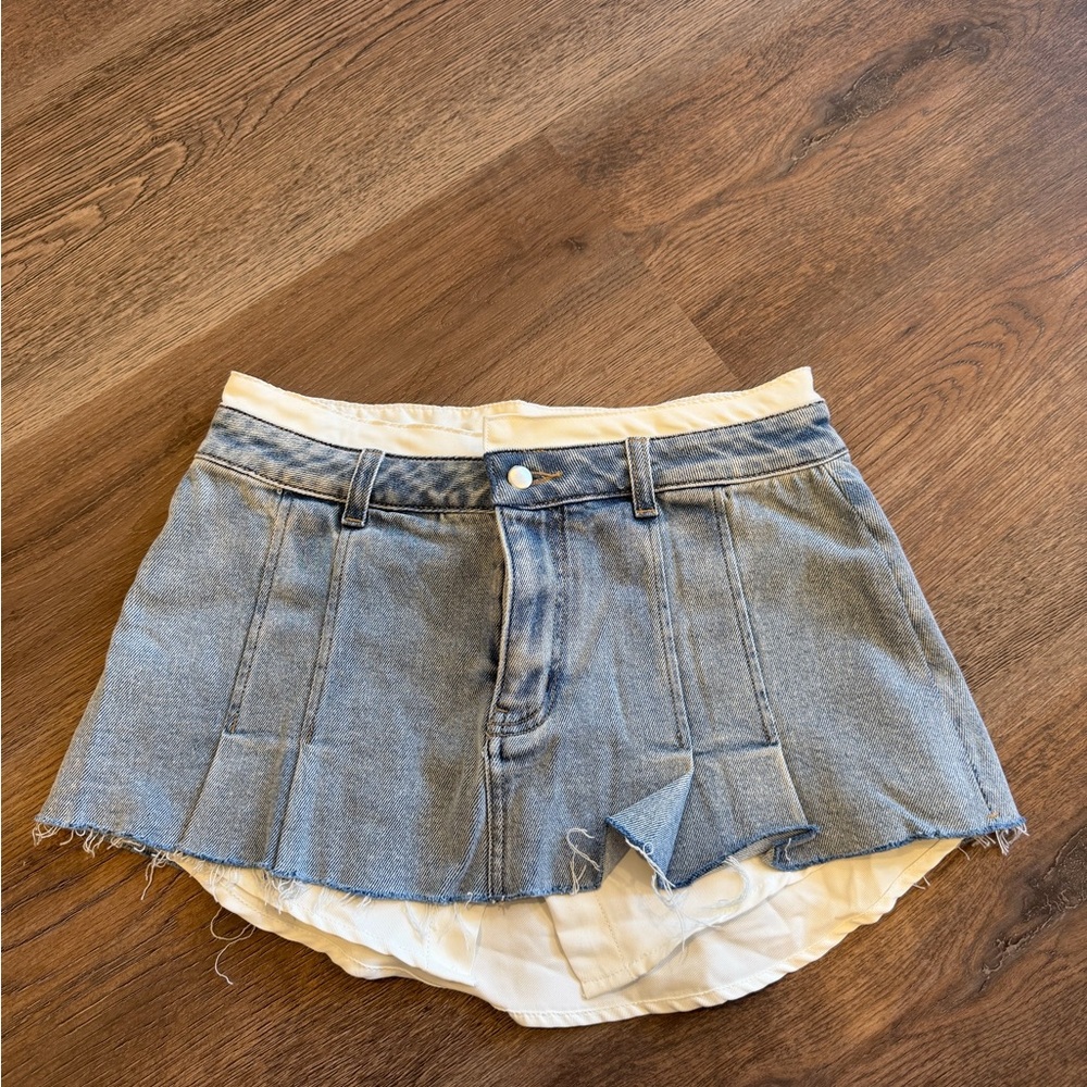 BDG Light Blue Denim Pleated Skirt